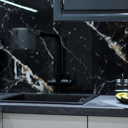 Lucky Central Home #22 Vipgreece Афины Экстерьер фото