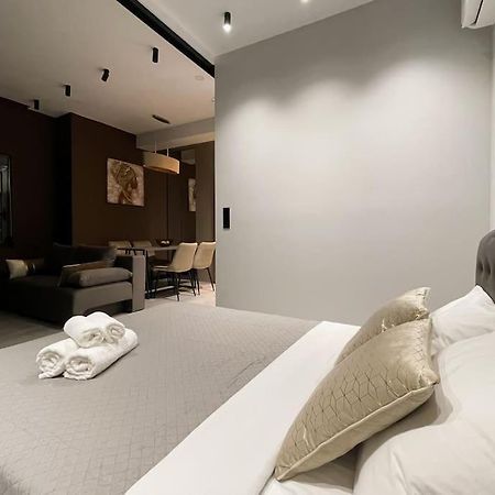 Lucky Central Home #22 Vipgreece Афины Экстерьер фото