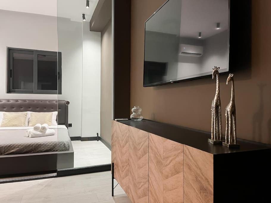 Lucky Central Home #22 Vipgreece Афины Экстерьер фото